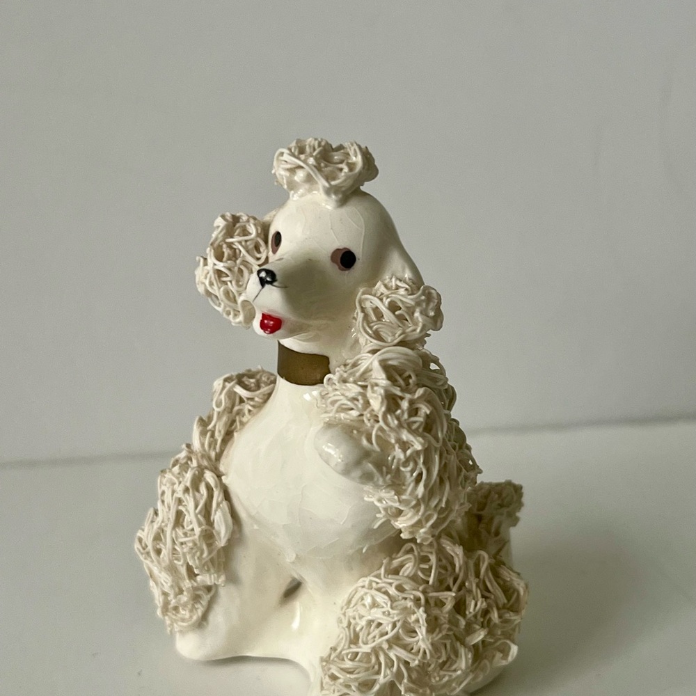 Vintage white shaking hands spaghetti poodle